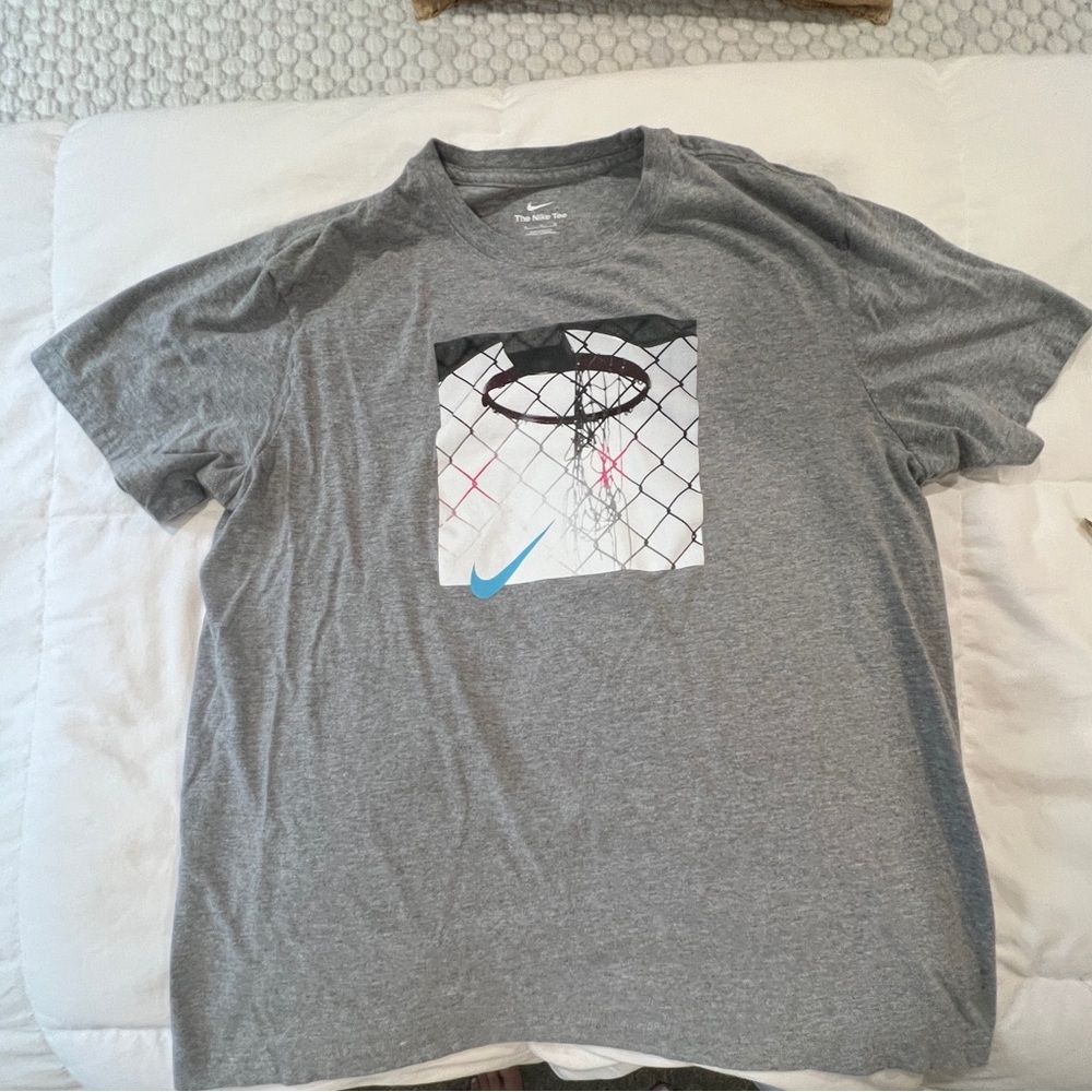 Men’s Nike T-Shirt